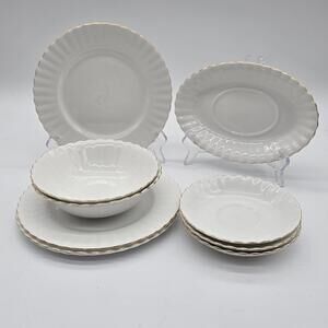 Royal Albert Val D’or  9-Remplacements Set Made England 1960's Gold Rim